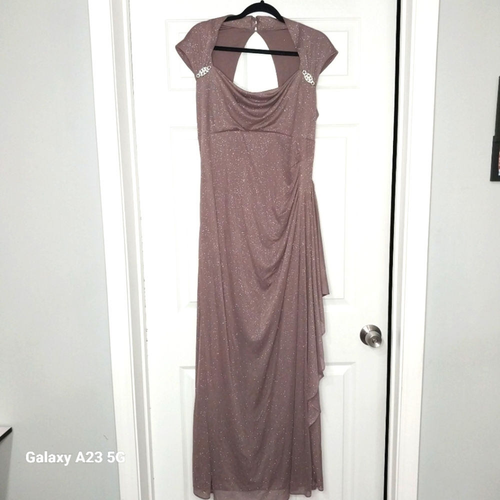 R&M Richard's brown sparkling chiffon dress with jeweled clasp detailing Size 16